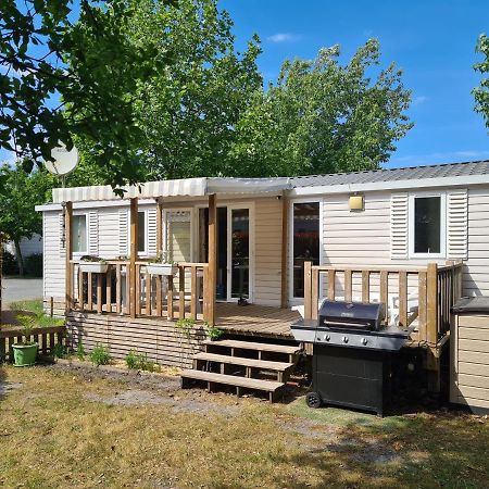 MOBILHOME 6/8 Personnes 3Ch LA RESERVE **** Gastes Extérieur photo